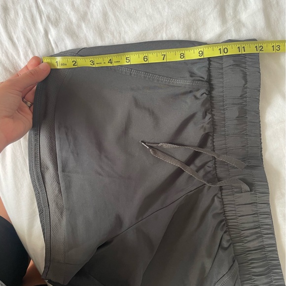 NWT Reebok Running Shorts M - Picture 10 of 10